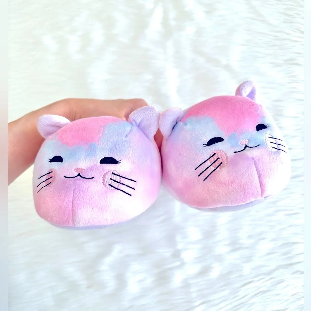 PASTEL CAT SLIPPERS